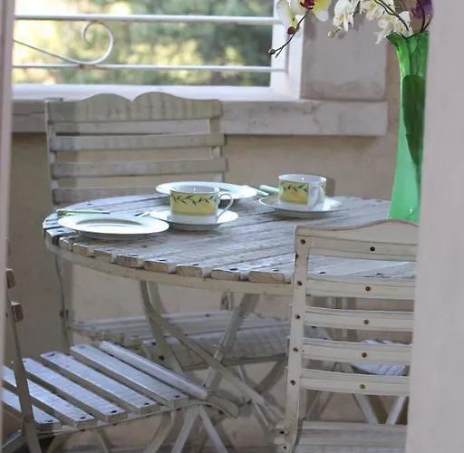 Pousterle De - Piscine & Hammam Lägenhet Sabran